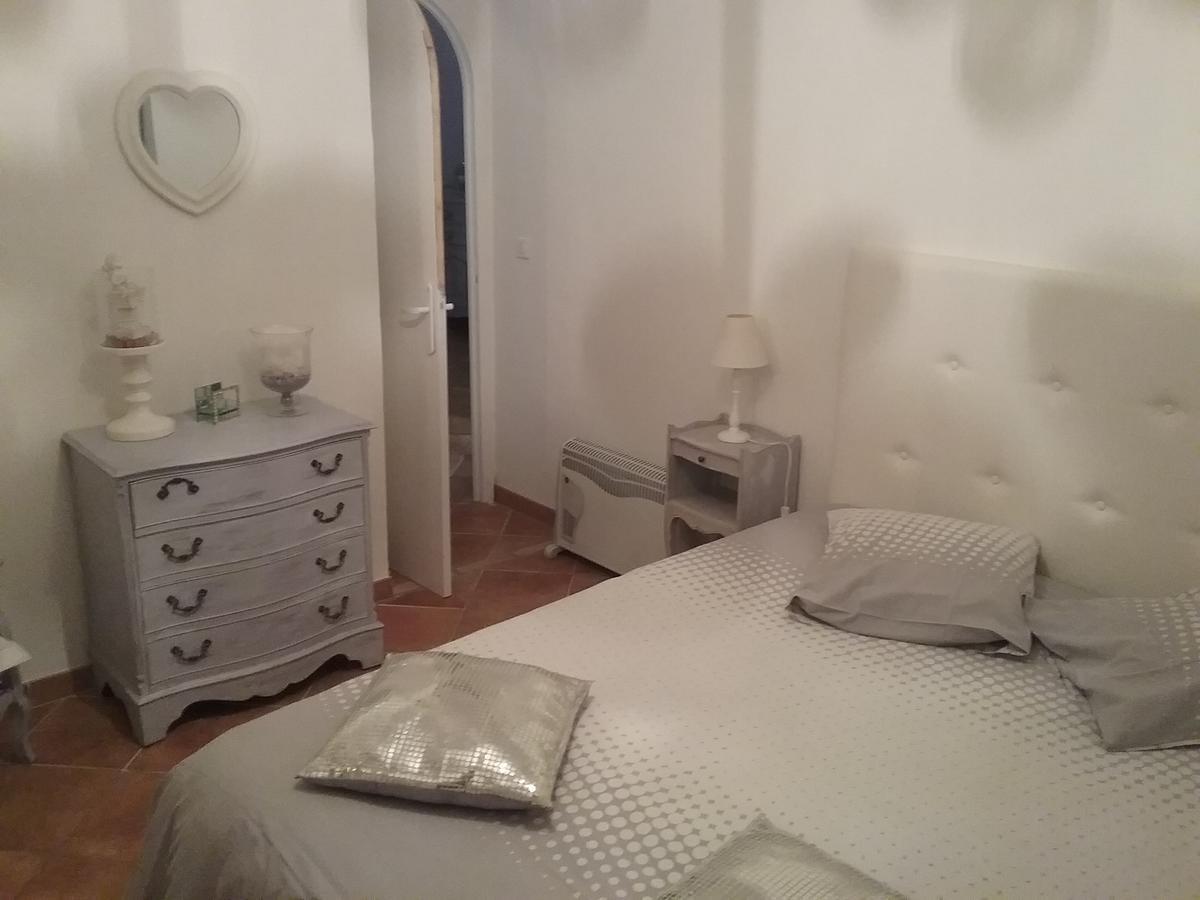 Bed and Breakfast Petite Fleur d'Azur à Cagnes-sur-Mer Extérieur photo